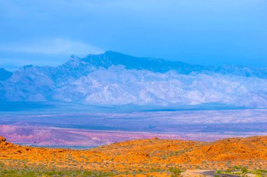 Yangın State Park, ABD Vadisi.