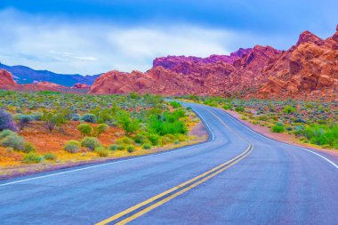 Valley of Fire State Park, ABD 'nin Nevada eyaletindeki en eski eyalet parkıdır ve 1968 yılında 