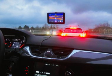 GPS ya da geniş çaplı durum sistem araç navigasyon cihazı