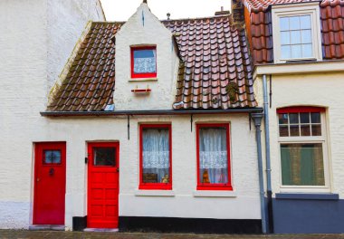 Binanın tarihi Ortaçağ Bruges, Belçika'da akşam atış