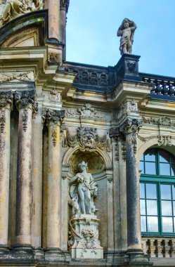 Dresden, Almanya - 31 Aralık 2017: Zwinger palace, Dresden, Saksonya, Almanya, Europe