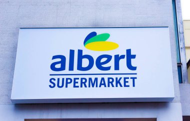 Olomouc, Cszech Cumhuriyeti - 02 Ocak 2018: Olomouc süpermarkette Albert iz