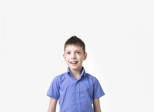 Portrait of smiling teen boy. Happy teenager wearing t-shirt. — Stock Photo, Image