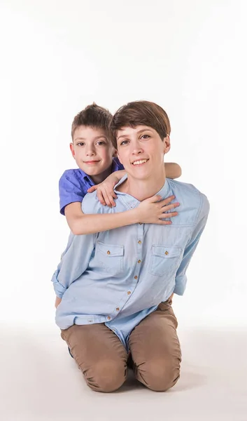 Mothers Day concept: Happy smiling mother and son — Stock Photo, Image