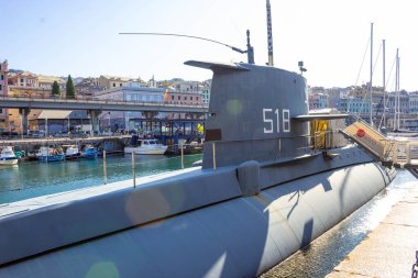 Cenova, İtalya - 11 Eylül 2019: Nazario Sauro 518 İtalyan donanmasının dizel motorlu denizaltısıdır.