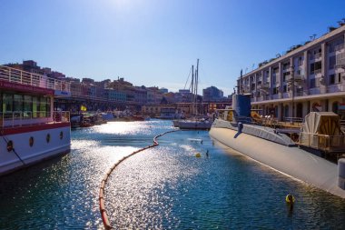 Cenova, İtalya - 11 Eylül 2019: Nazario Sauro 518 İtalyan donanmasının dizel motorlu denizaltısıdır.