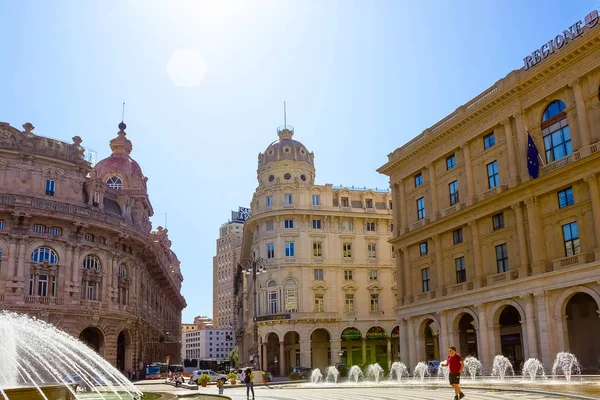 GENOA, ITALIA - 11 de septiembre de 2019: Plaza Raffaele De Ferrari — Foto de Stock