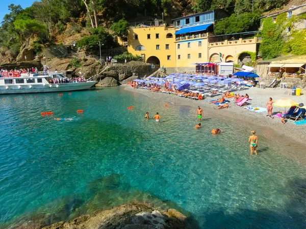 San Fruttuoso abbey, Italy - September 17, 2019: San Fruttuoso abbey in Camogli, Liguria, Italy — Stock Photo, Image