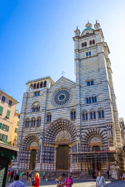 Génova, Liguria, Italia 11 de septiembre de 2019: Cattedrale di San Lorenzo en el centro de Génova — Foto de Stock