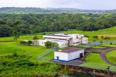 Yolcu gemisinden Panama Kanalı görüntüsü
