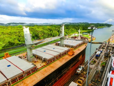 Yolcu gemisinden Panama Kanalı görüntüsü