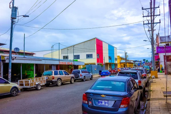 Puerto Limon, Costa Rica - December 8, 2019: A typical street in — 스톡 사진