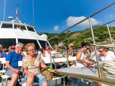 Portofino, İtalya - 13 Eylül 2019: Renkli Güzel Körfez