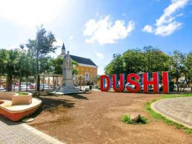 Willemstad, Curacao, Hollanda - 5 Aralık 2019: Openbaar Mi