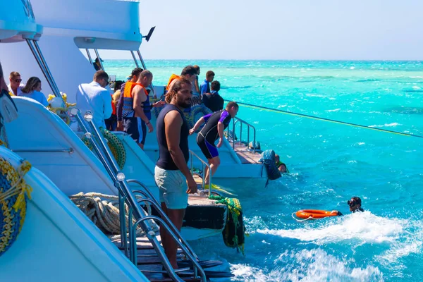 Sharm Sheikh Égypte Février 2020 Bateau Voile Avec Des Touristes — Photo