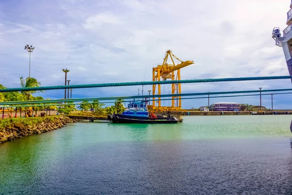 Limon Limanı Kosta Rika Limanı Deniz Mavi Gökyüzü — Stok fotoğraf