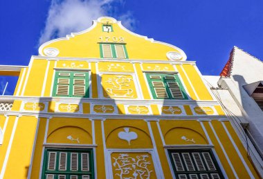 Willemstad, Curacao, Hollanda - Curacao caddesinde özel renkli binalar