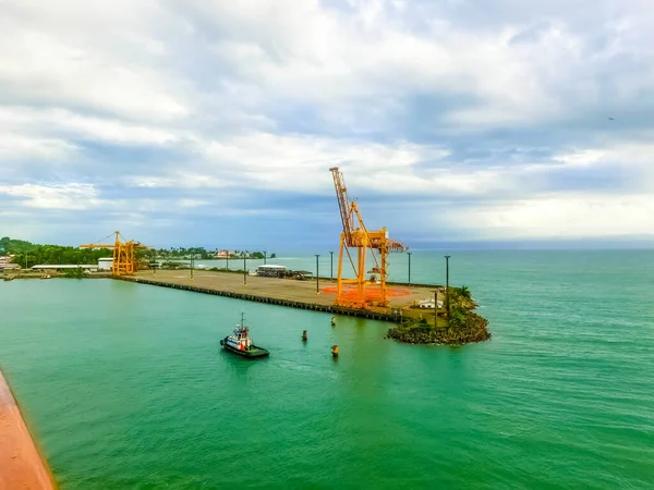 ポート リモン コスタリカの港 海と青空 — ストック写真