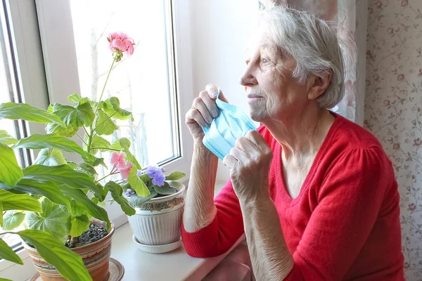 Covid Gezondheid Veiligheid Pandemie Concept Senior Oude Eenzame Vrouw Draagt — Stockfoto