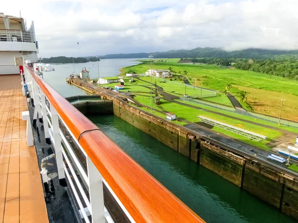 Panama Kanalı Nın Panama Daki Yolcu Gemisinden Görüntüsü — Stok fotoğraf