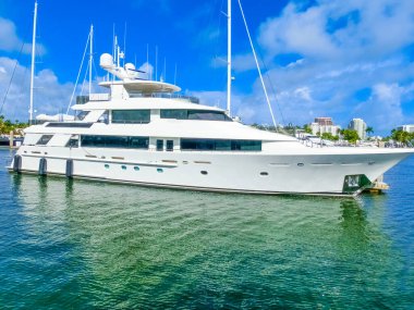 Fort Lauderdale, Florida 'da yat ve yat limanı.