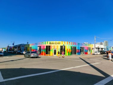 Miami, Amerika Birleşik Devletleri - 30 Kasım 2019: Art Wynwood, Miami, Usa. Wynwood, Miami Florida 'da güçlü bir sanat kültürüne sahip bir mahalledir ve her yerde duvar resimleri görülebilir..