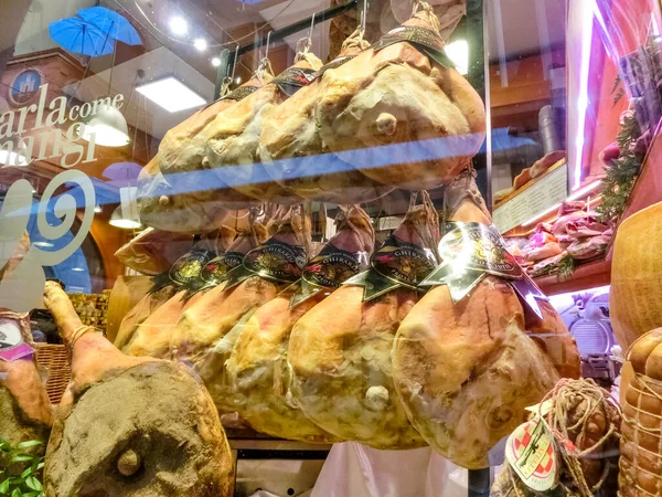 Rapallo Italie Septembre 2019 Différentes Saucisses Traditionnelles Italiennes Jambon Magasin — Photo