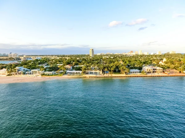 Cityscape Lauderdale Φλόριντα Δείχνει Την Παραλία Και Πολυκατοικίες — Φωτογραφία Αρχείου