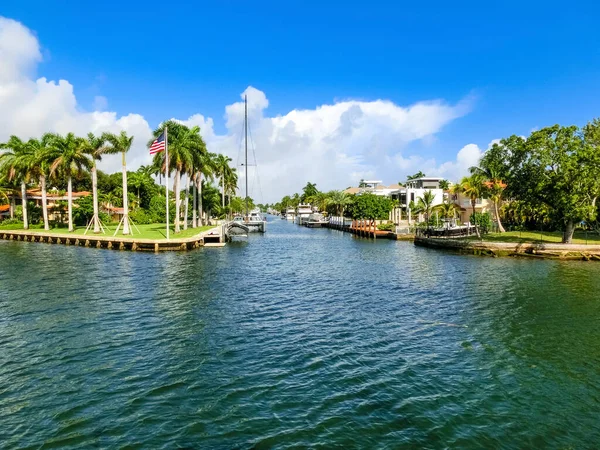 Mansión Lujo Parte Exclusiva Fort Lauderdale Conocida Como Pequeña Venecia — Foto de Stock