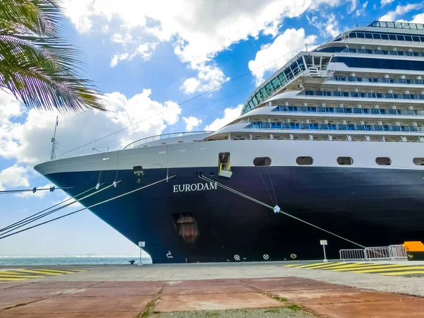 Oranjestad Aruba Dezembro 2019 Navio Cruzeiro Holland America Eurodam Atracado — Fotografia de Stock