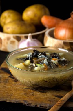 sebze çorbası mantar cam kase kaşık