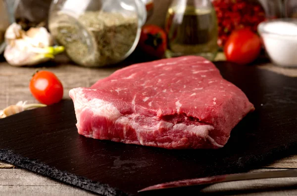 Raw steak black angus meat plate — Stock Photo, Image