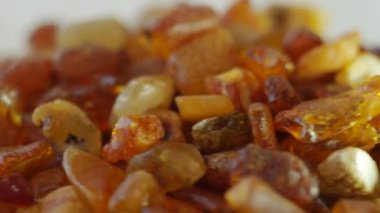 Amber taşı tablo açın