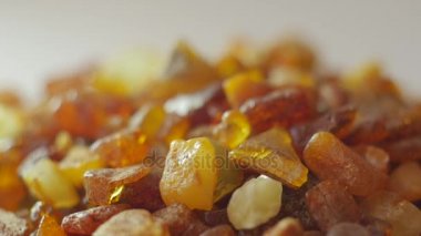 Amber taş makro döndürmek