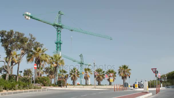 Horizontal contruction cranes — Αρχείο Βίντεο