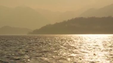 Lake Como İtalya alacakaranlıkta