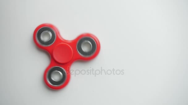 Handspinner mit weißem Hintergrund. — Stockvideo