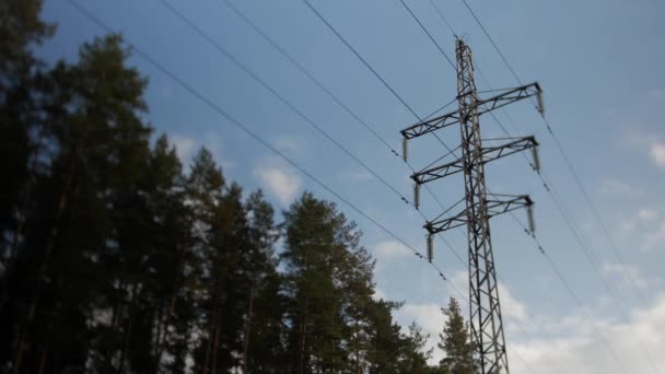 Electric pole in the blue sky. Time lapse — Stock Video