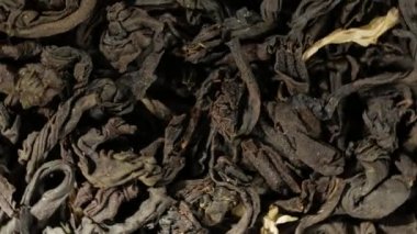 Siyah çay yakın bırakır. Döngü döndürme.