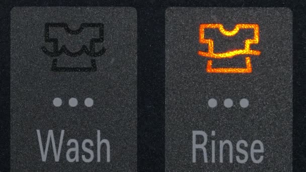Primer plano del indicador de lavado del panel de control de la lavadora . — Vídeo de stock
