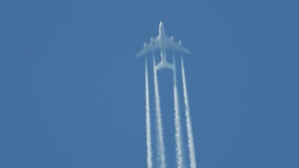 Chem trails concept, on an airplane. — Stock Video