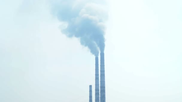 化石燃料発電所、発電、産業の禁煙パイプ — ストック動画