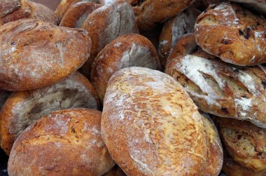 Rustik ekmek somunları