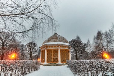 Moskova 'daki Kuskovo sarayında Pergola, Ulusal Müze
