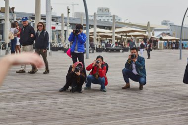 Tel Aviv - 20 Şubat 2017: grup İsrail fotoğrafçıların 