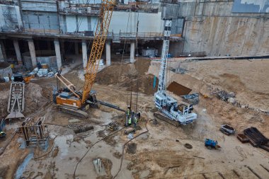 Tel-Aviv - 9 Aralık, 2016: inşaat alanında, Tel A işçi