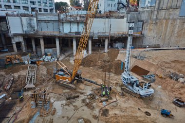 Tel-Aviv - 9 Aralık, 2016: inşaat alanında, Tel A işçi