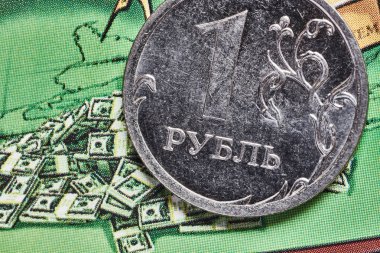 Rubl paralar makro finansal arka plan ile