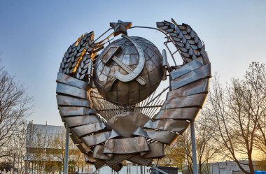 Sovyet Komünist sembolik eski anıt fotoğraf