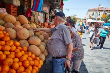  İnsanlar Kudüs Mahane Yehuda yerel marke, gıda satın